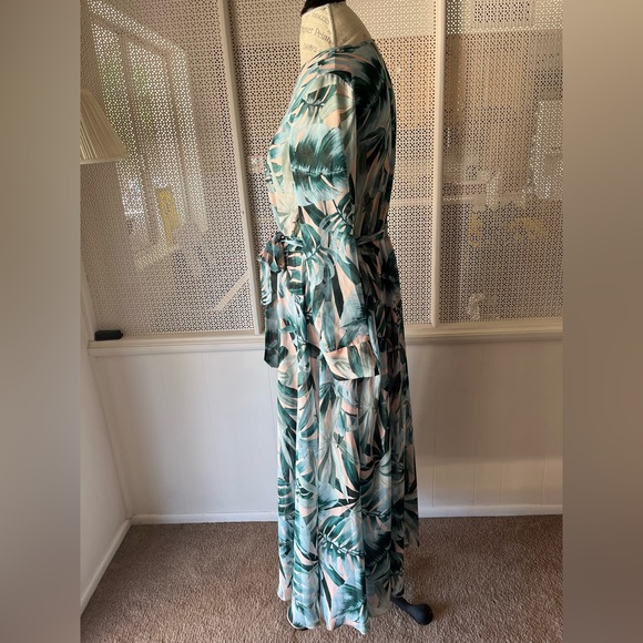 Kate & Lily Tropical Summer Dress - Picture 5 of 6